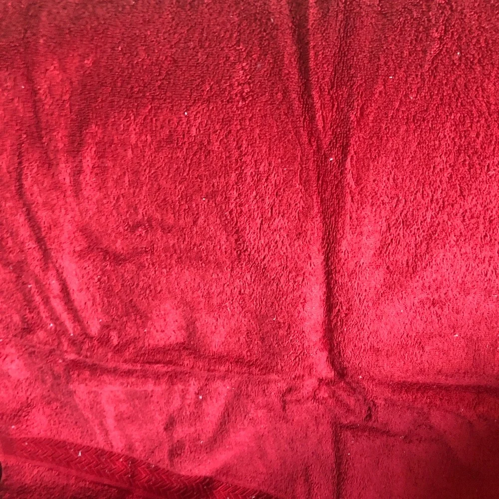 Red Plush - Soft Velvet Texture bath towel